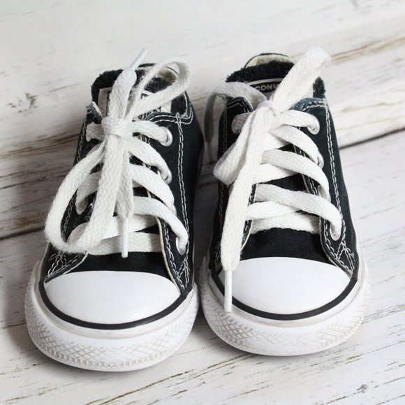 toddler black converse shoes